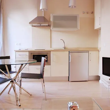 Apartment Metropolis Sevilla *